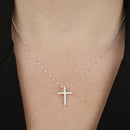 Colar de Cruz Cravejada de Zircônias em Prata 925 - Galeria