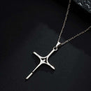 Pingente Prateado Crucifixo Minimalista - Galeria